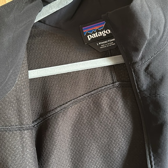 Patagonia Jacket - Picture 4 of 4